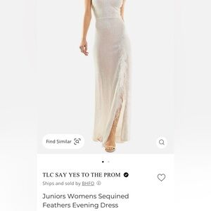 Beautiful white Sequence Evening Dress with feathers. NWT!